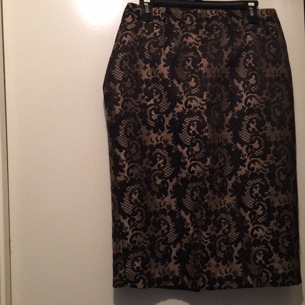 Black and gold pencil skirt
